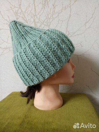 Шапка женская вязаная ручная работа