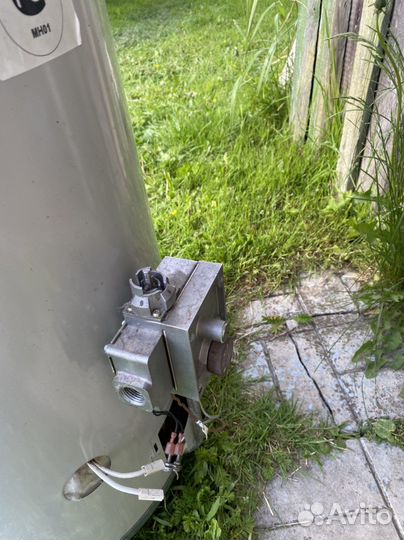 Газовый водонагреватель 