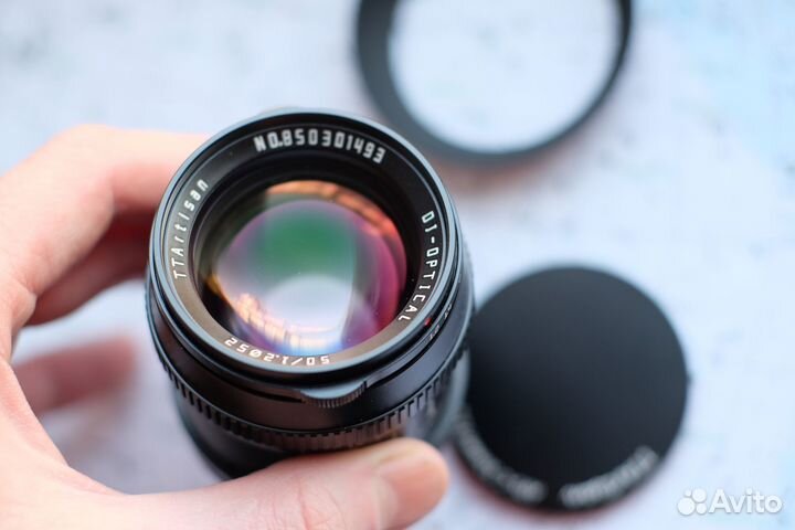 Объектив TTartisan 50 мм F1.2