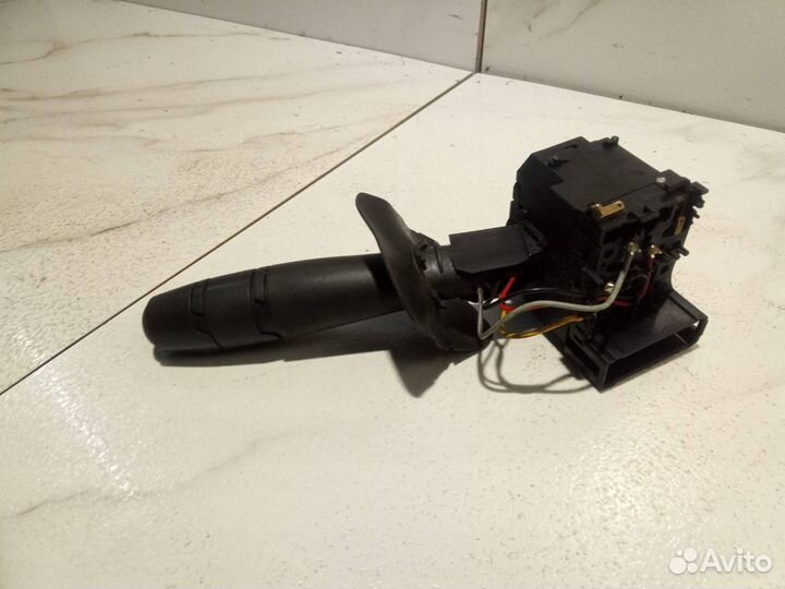 Переключатель поворотов Renault Logan LS0G 2009