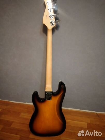Бас гитара russtone