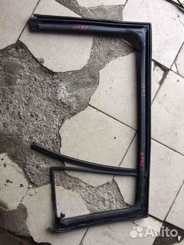 Рамка двери Renault Megane II 2002-2009