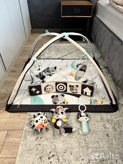 Развивающий коврик tiny love День и ночь