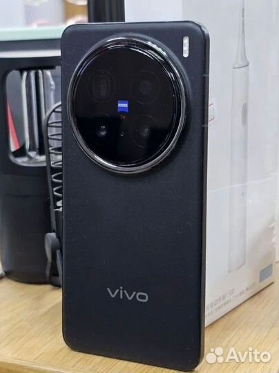 Vivo X200 Pro, 12/256 ГБ