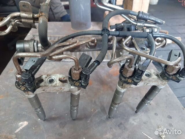 Топливный насос рампа форсунки