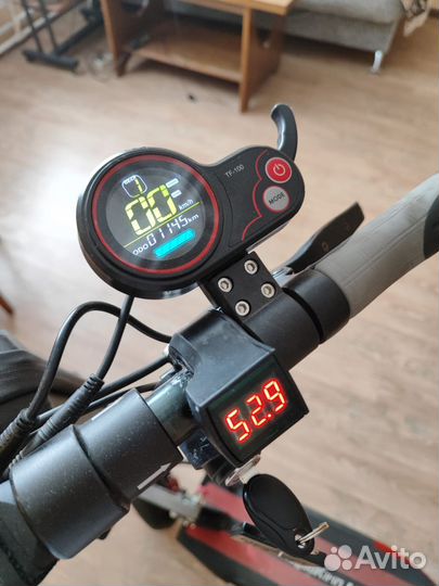 Продам электросамокат kugoo kirin m4