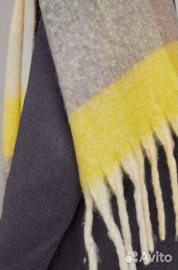 Женский теплый платок