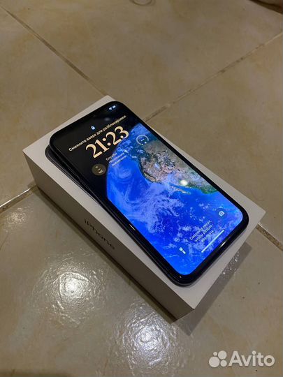 iPhone Xs, 64 ГБ