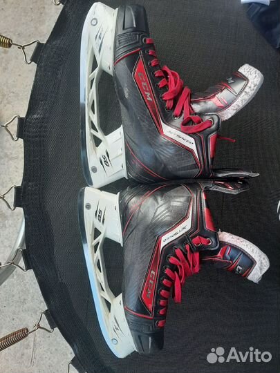 Коньки хоккейные ccm jetspeed