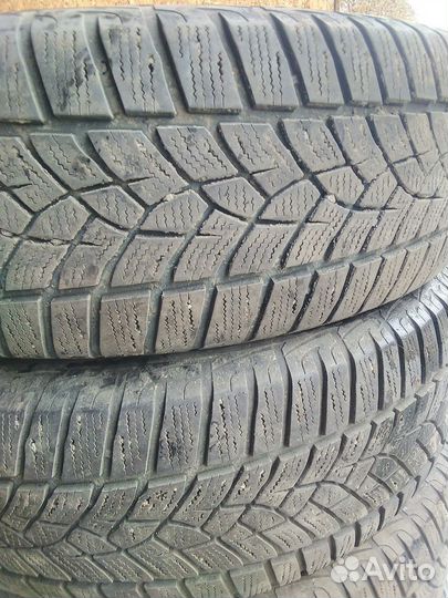 Goodyear UltraGrip Performance+ 215/65 R16 98T