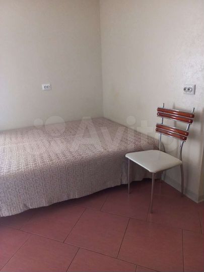 Комната 25 м², 1/3 эт.