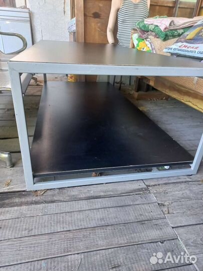 Стол в стиле лофт