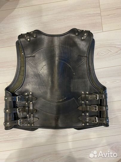 Байкерский кожаный жилет
