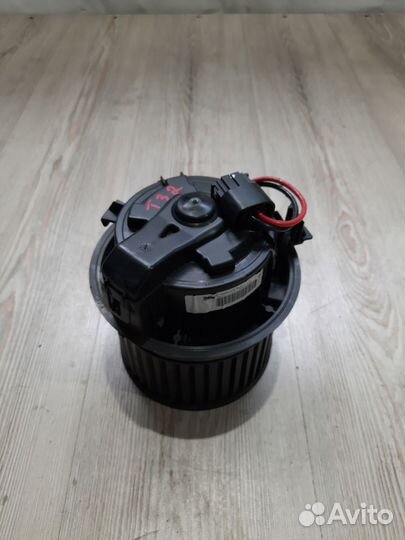 Вентилятор мотор печки отопителя Nissan X-trail T3