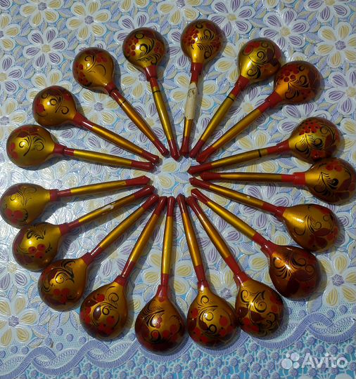 Деревянные ложки хохлома