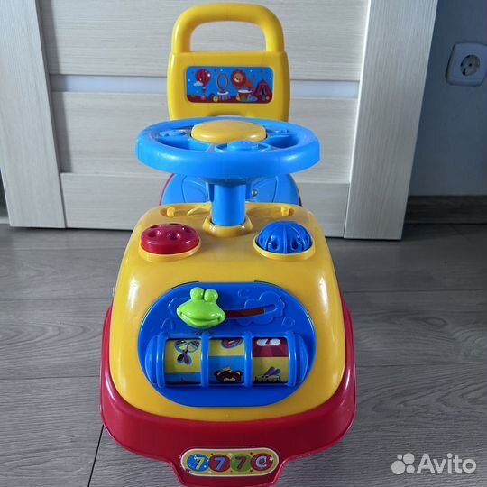 Машинка-каталка