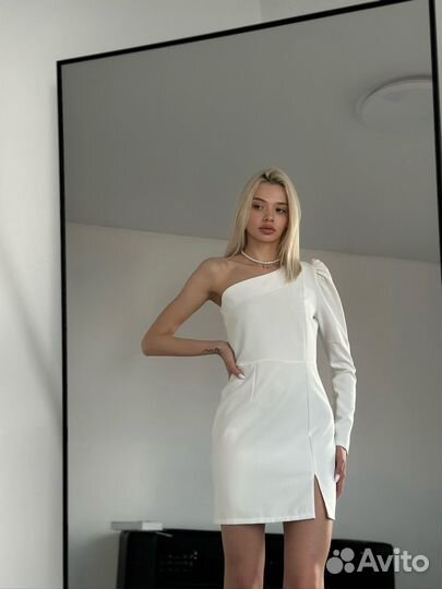 Платье мини на одно плечо