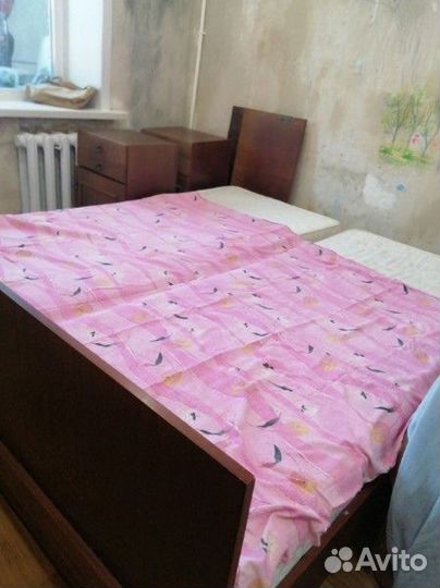 Спальный гарнитур бу