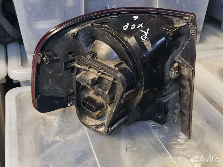 Фонарь задний на крыло правый VW Туарег GP