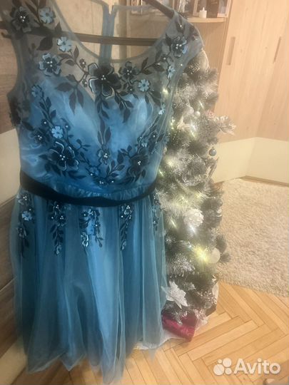 Вечернее платье