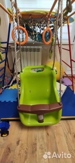 Детская качель подвесная