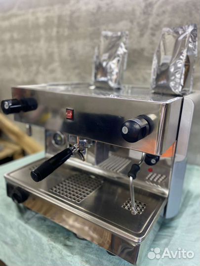 Кофемашина рожковая