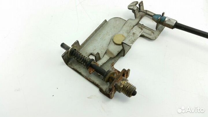 Тросик лючка бака Suzuki Cultus GC21W G15A 1998