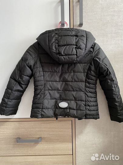 Куртка на девочку
