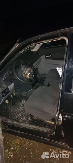 Крыло приора