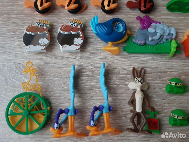 Игрушки Kinder (Киндер-сюрприз). 90-00-ых