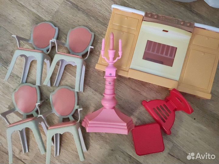 Игрушечная мебель