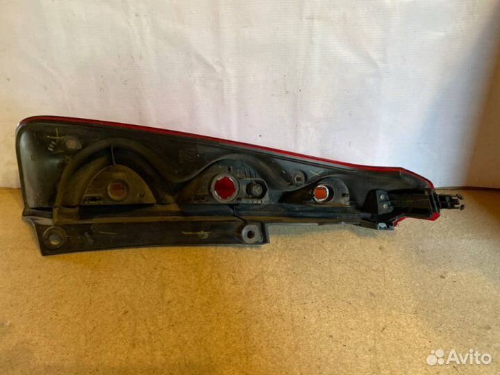 Фонарь задний правый Nissan Note E11 2006-2009