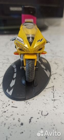 Kentoys. Yamaha R1