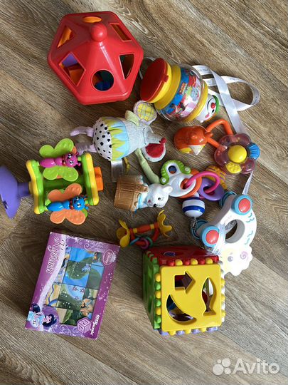 Детские игрушки б/у пакетом