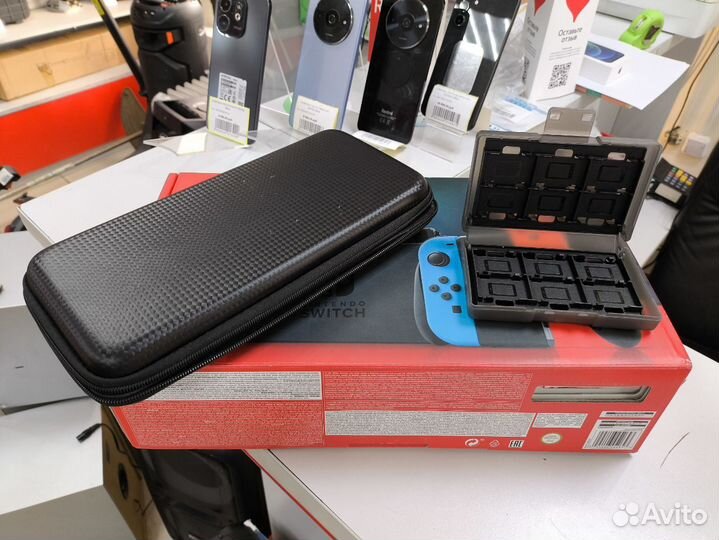 Игровая приставка Nintendo Switch 32Gb Black