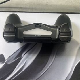 Геймпад dualshock 4