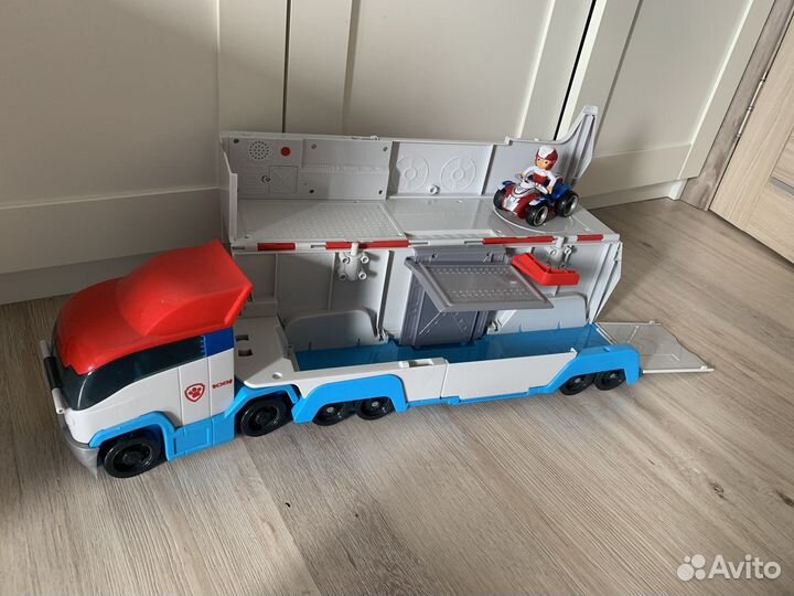 Патрулевоз 