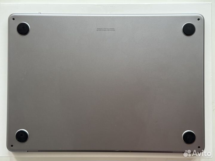 Apple macbook air 13 2022 m2