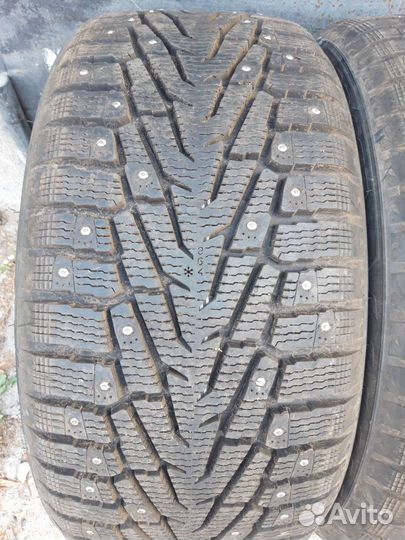 Nokian Tyres Hakkapeliitta 7 275/40 R20
