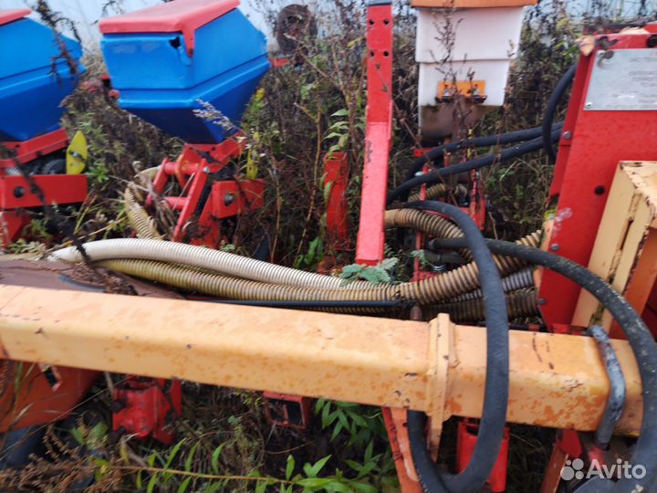 Сеялка Техника-Сервис Тс-M 8000А, 2012