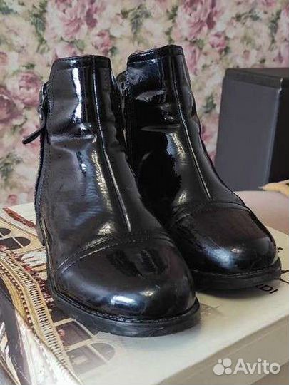 Полуботинки на девочку