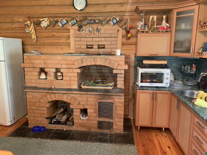 Дом 230 м² на участке 20 сот.