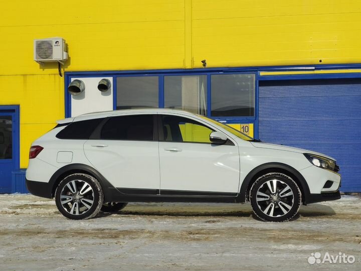 LADA Vesta Cross 1.6 CVT, 2021, 50 000 км