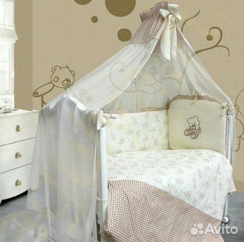 Набор в детскую кроватку