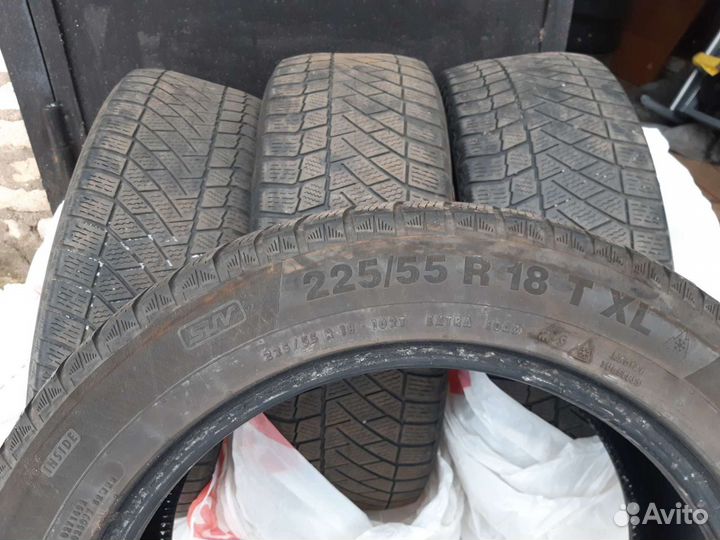 Continental ContiVikingContact 3 225/55 R18 102T