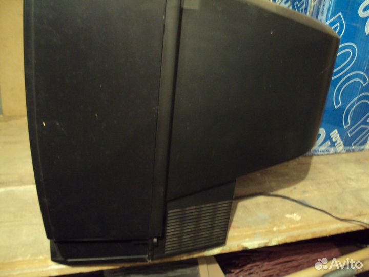 Телевизор hitachi