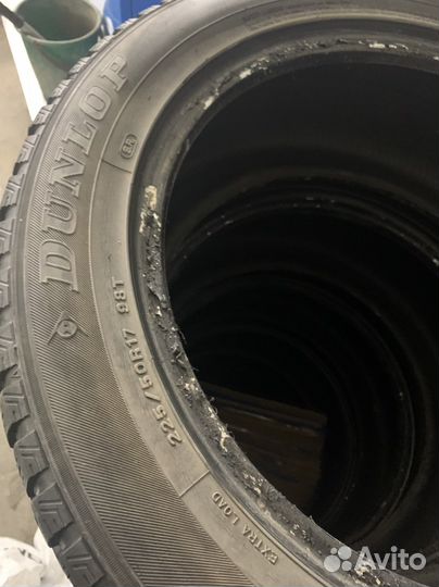 Dunlop SP Winter Ice 01 225/50 R17 98T