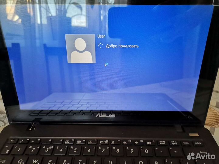 Ноутбук Asus X200MA