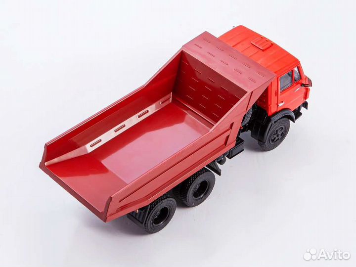 Камаз-5511 самосвал, 53213 мусорка 1/43
