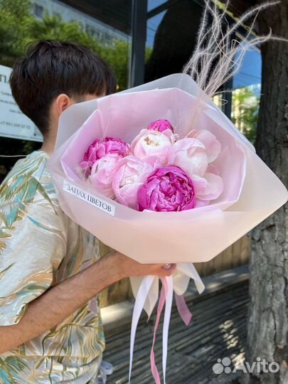 Пионы,букеты,цветы.Доставка